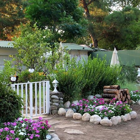 Defne Pension Çıralı Exterior foto