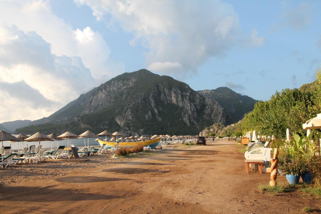 Defne Pension Çıralı Exterior foto