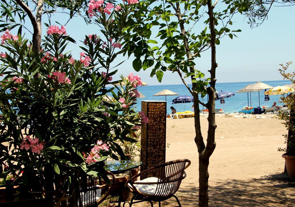 Defne Pension Çıralı Exterior foto