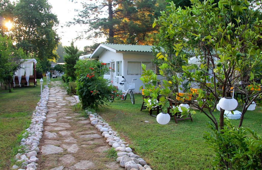 Defne Pension Çıralı Exterior foto